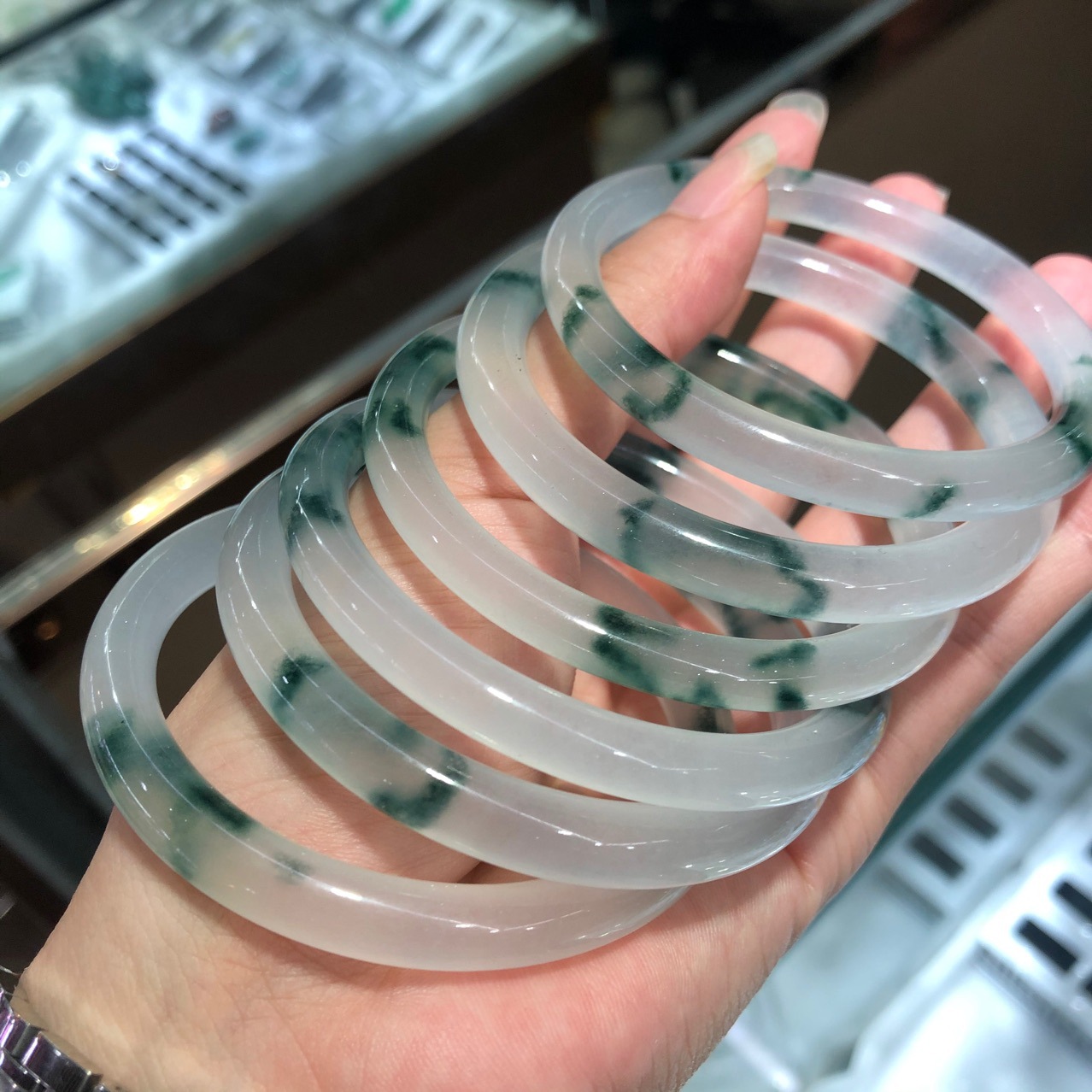 手镯圆条冰飘可塘厂家批发天山翠手镯翡翠圆条手镯