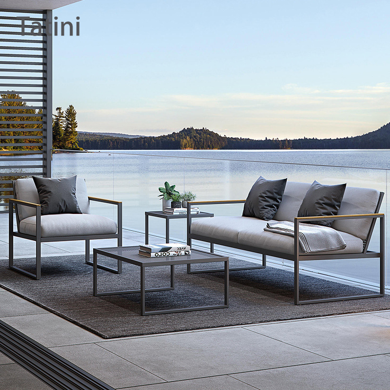 户外休闲室外铁艺沙发阳台花园别墅外摆桌椅设计师庭院接待室酒店