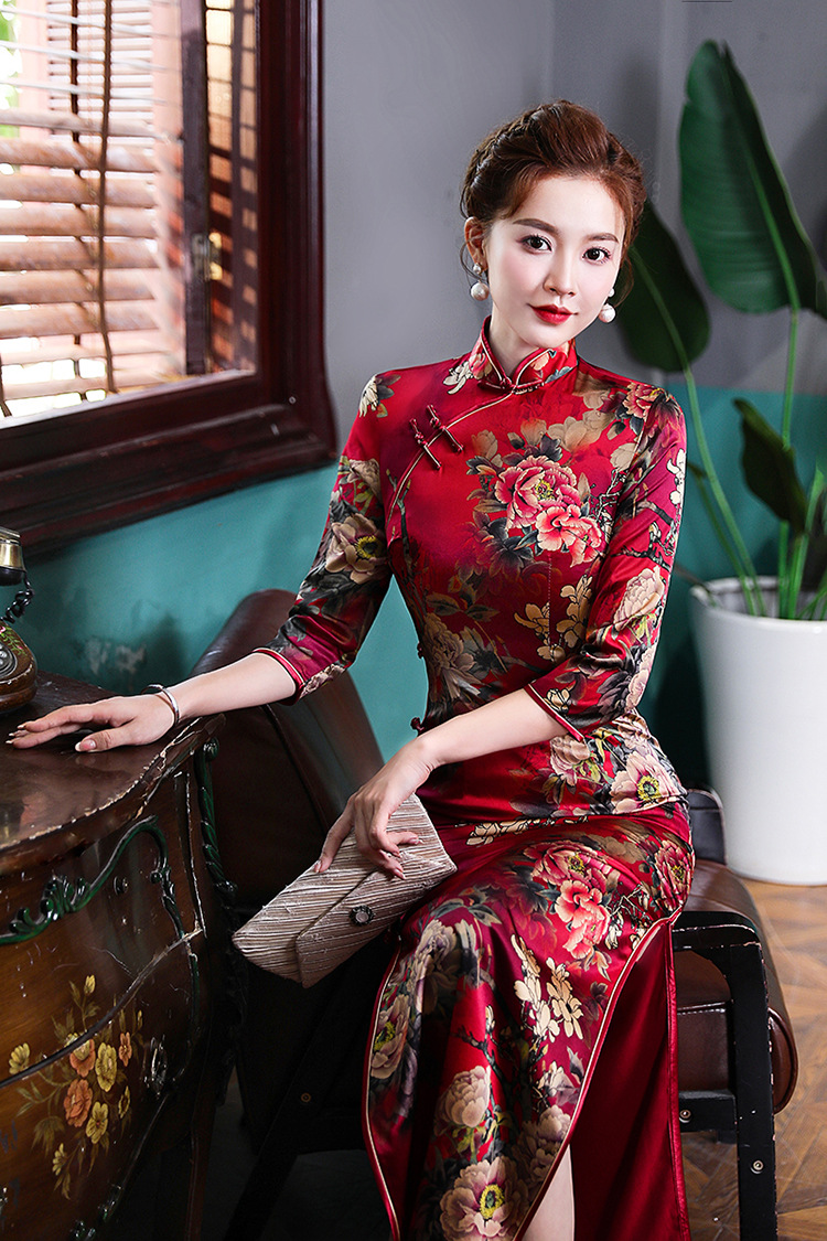 中袖真丝旗袍图片