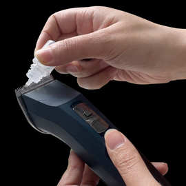 厂家直销理发器电推剪专用小瓶润滑油电推剪机械保养油轴承润滑油