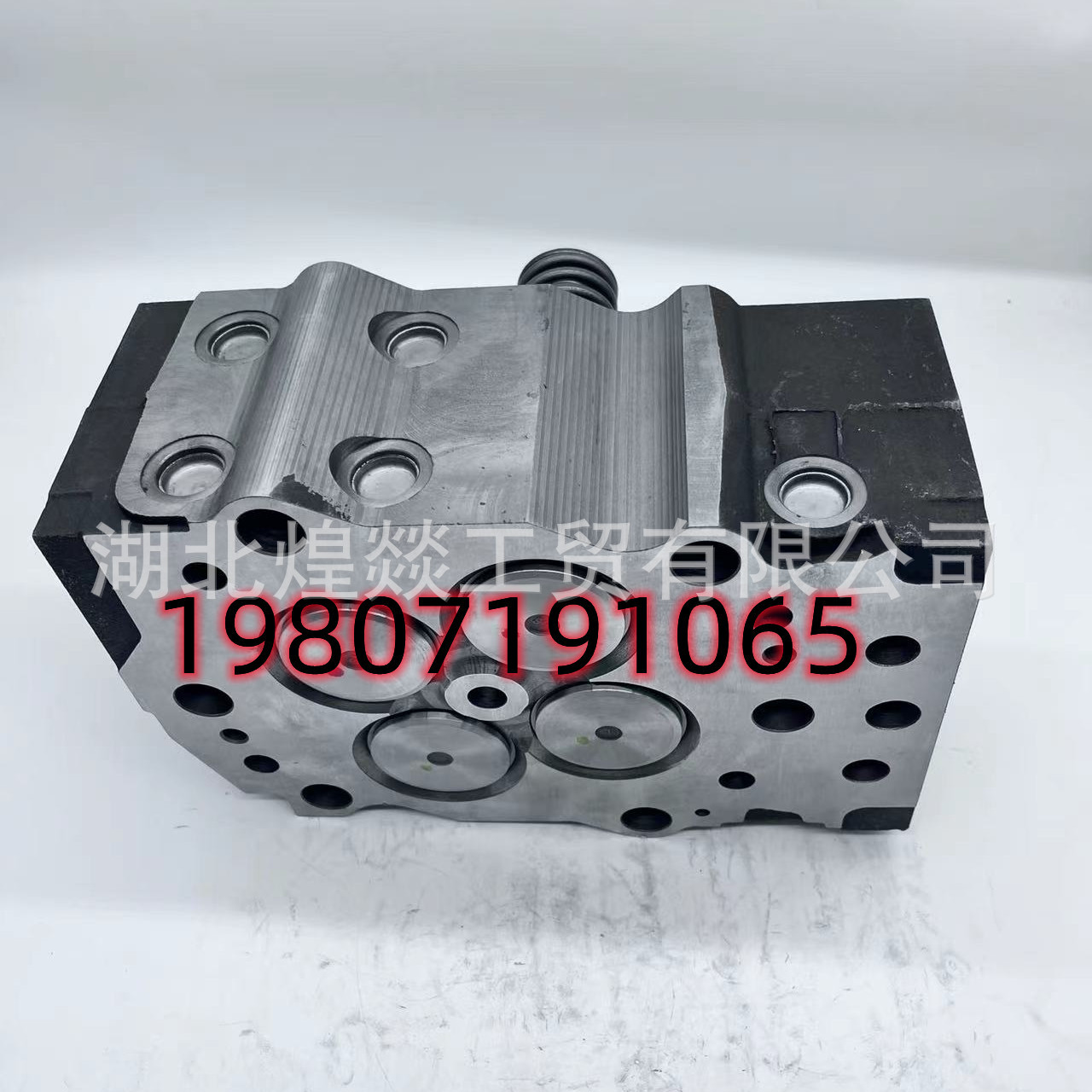 重庆康明斯kta19发动机配件 汽缸盖总成3081064-阿里巴巴