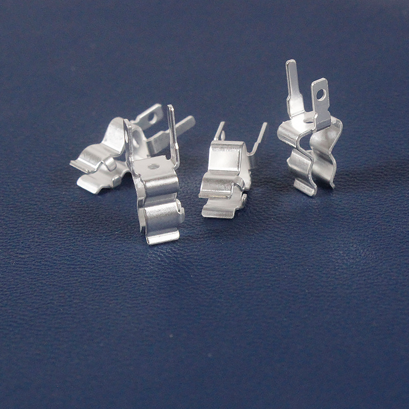 v形弹片保险管插座五金铜件插头接触片智能插座弹片 磷铜弹片