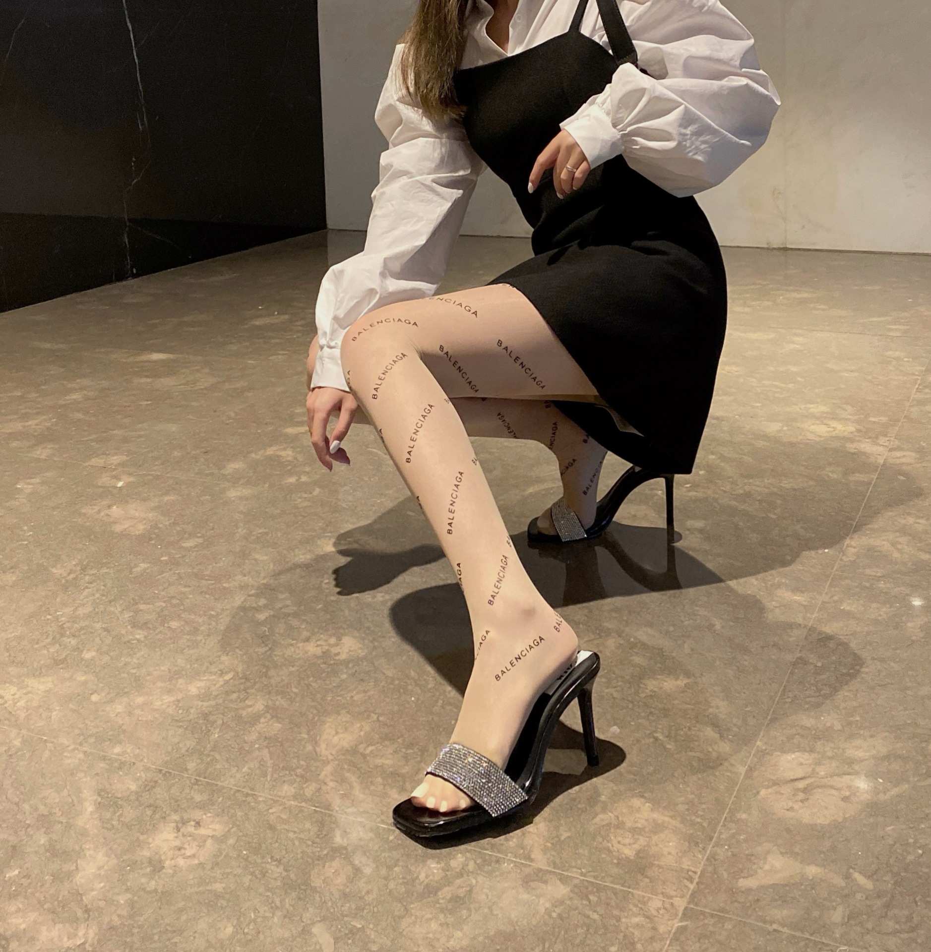 网红字母黑丝袜黑色夏季超薄光腿神器女ins打底袜连裤袜萝莉巴黎