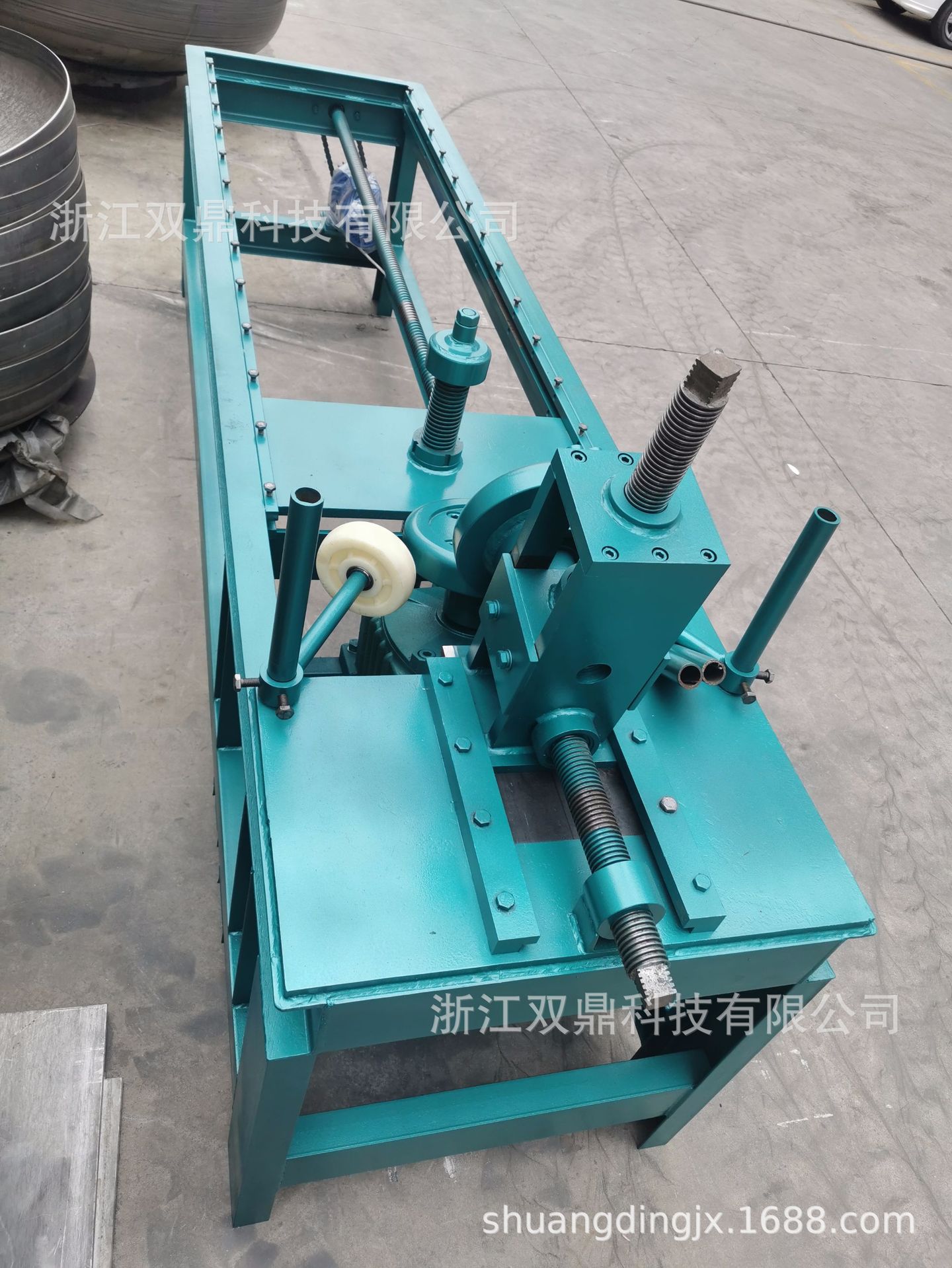 专业旋边机,压边机,锥形封头旋边机,平底旋边机,啤酒罐旋边机