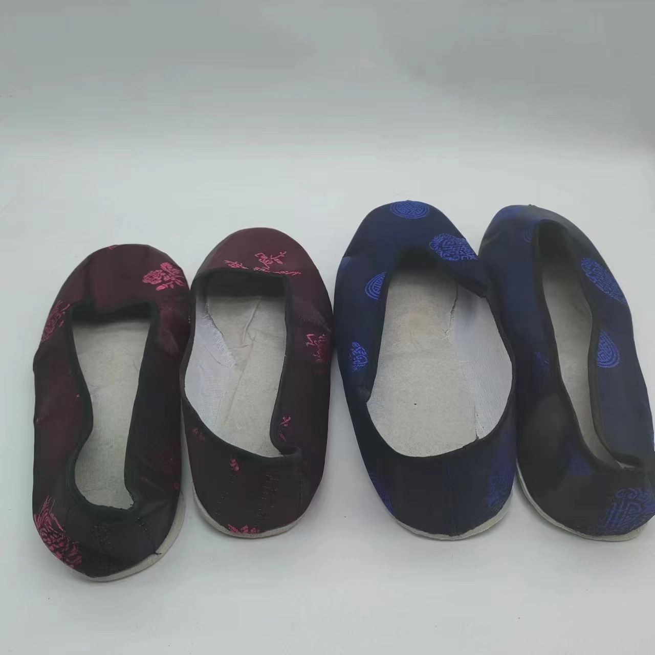 寿鞋女殡葬用品布鞋绣花单鞋老人祭祖用品手工老衣寿衣寿鞋单鞋