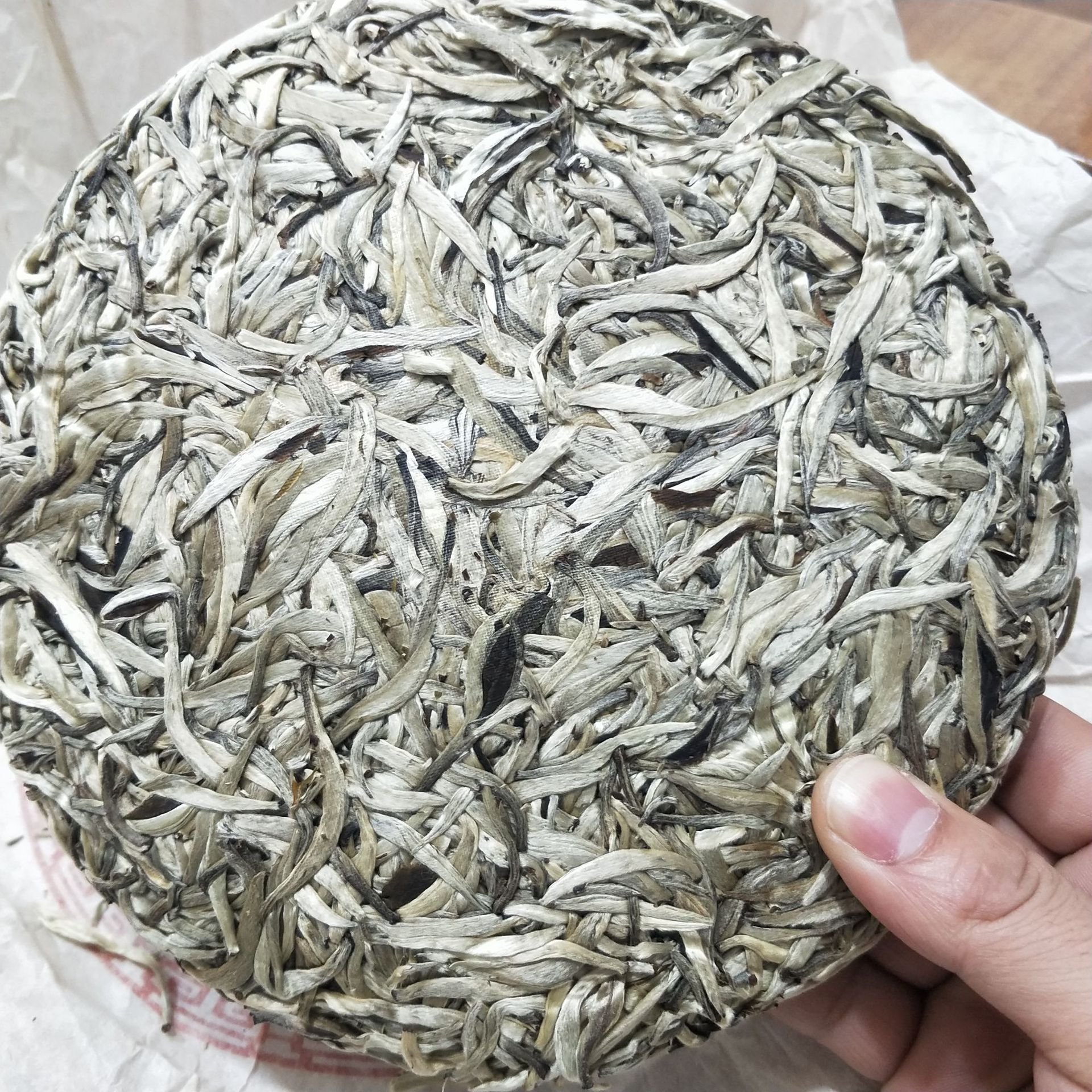 福建白茶 白毫银针茶饼 月光白茶叶 全芽头银针 白茶饼批发定制