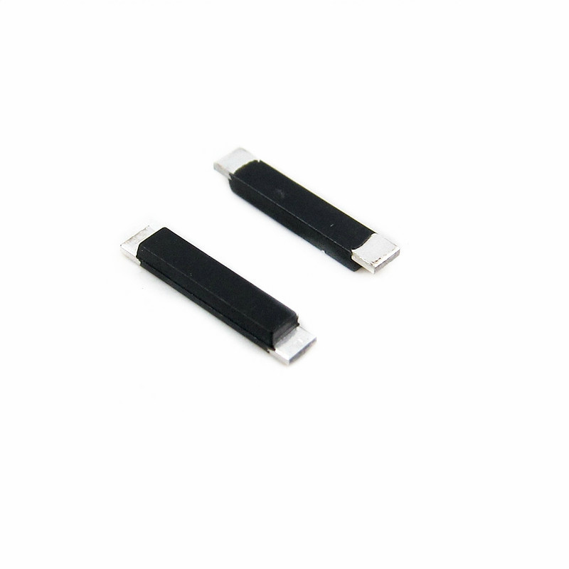 贴片跳线qm8.2*1.5 0欧电阻 贴片式跳线电阻 pcb板跳线 smt跳线