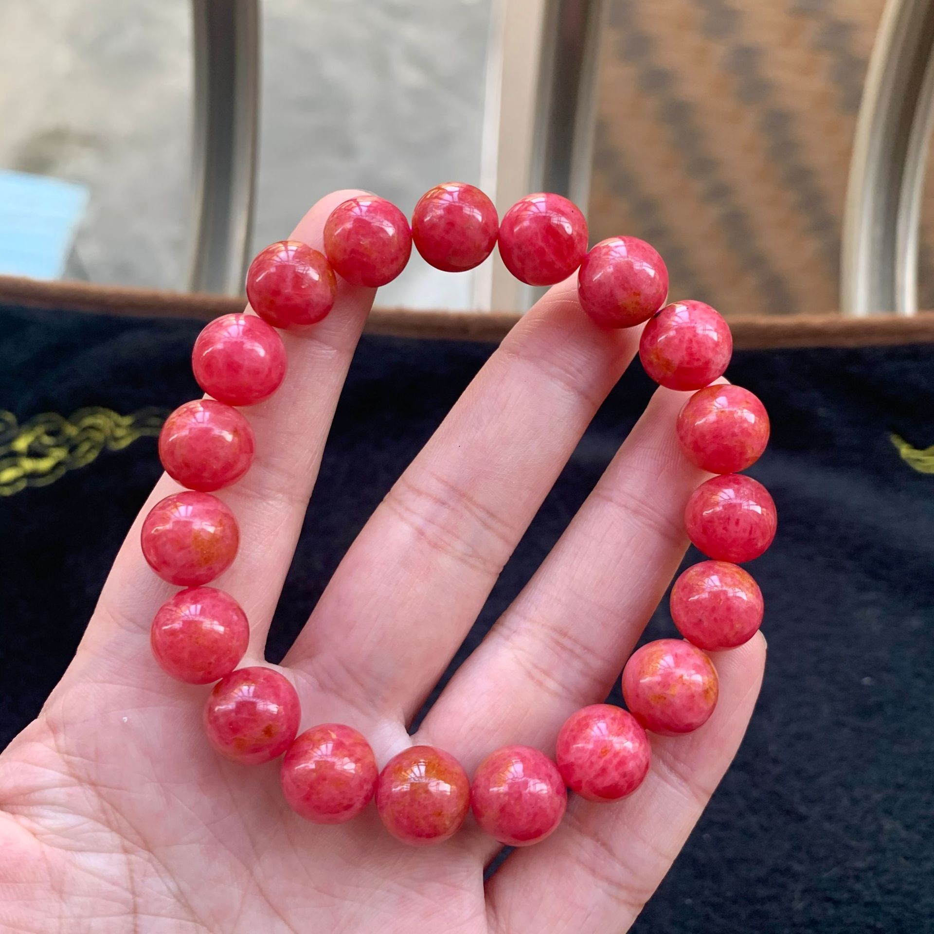 天然巴西蔷薇石手链 玉化宝石桃红黄金色蔷薇辉圆珠水晶手链饰品