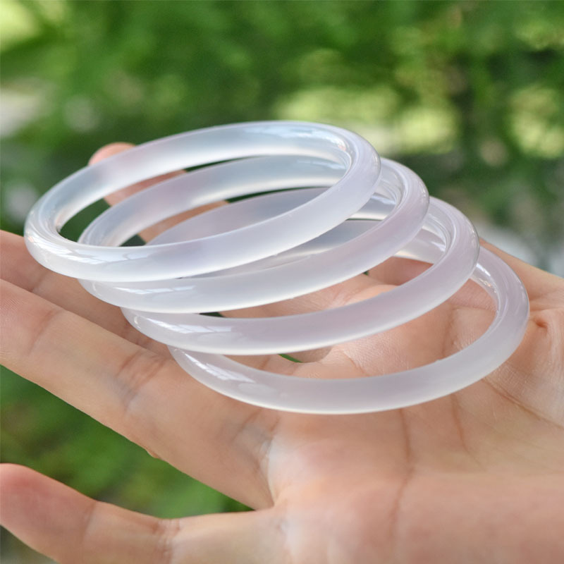 6毫米美人镯小细圆条白玛瑙手镯女款 窄条冰透清新甜美玉髓镯子