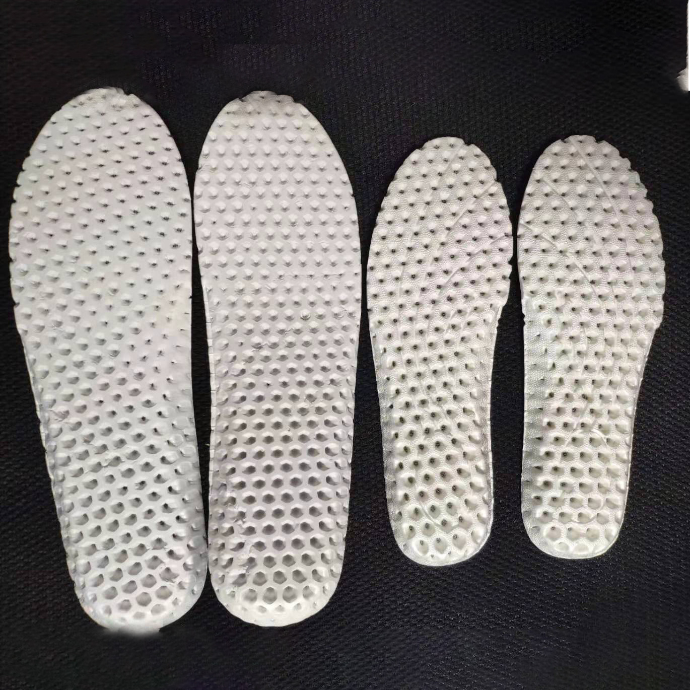 增高透气蜂窝运动eva发泡鞋垫批发缓震高弹吸汗学生运动鞋垫