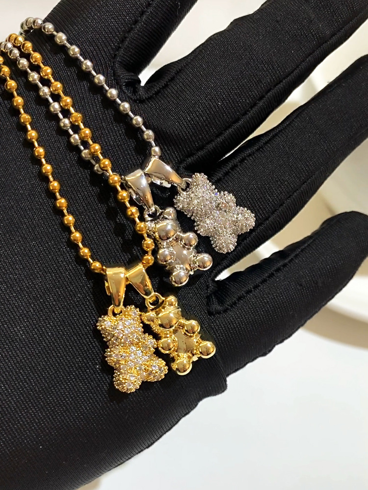 爆款小熊项链女2021年新款ins复古卫衣服配饰百搭轻奢满钻吊坠潮