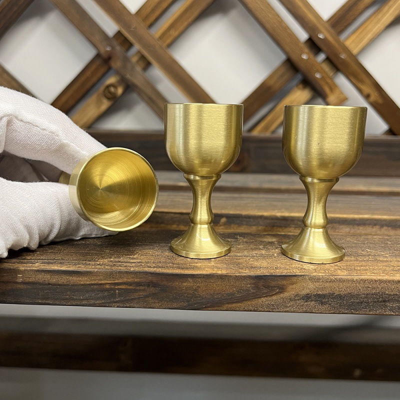 黄铜酒杯子高脚杯纯铜中式家用轻奢小号杯一两杯婚庆黄酒杯白酒杯