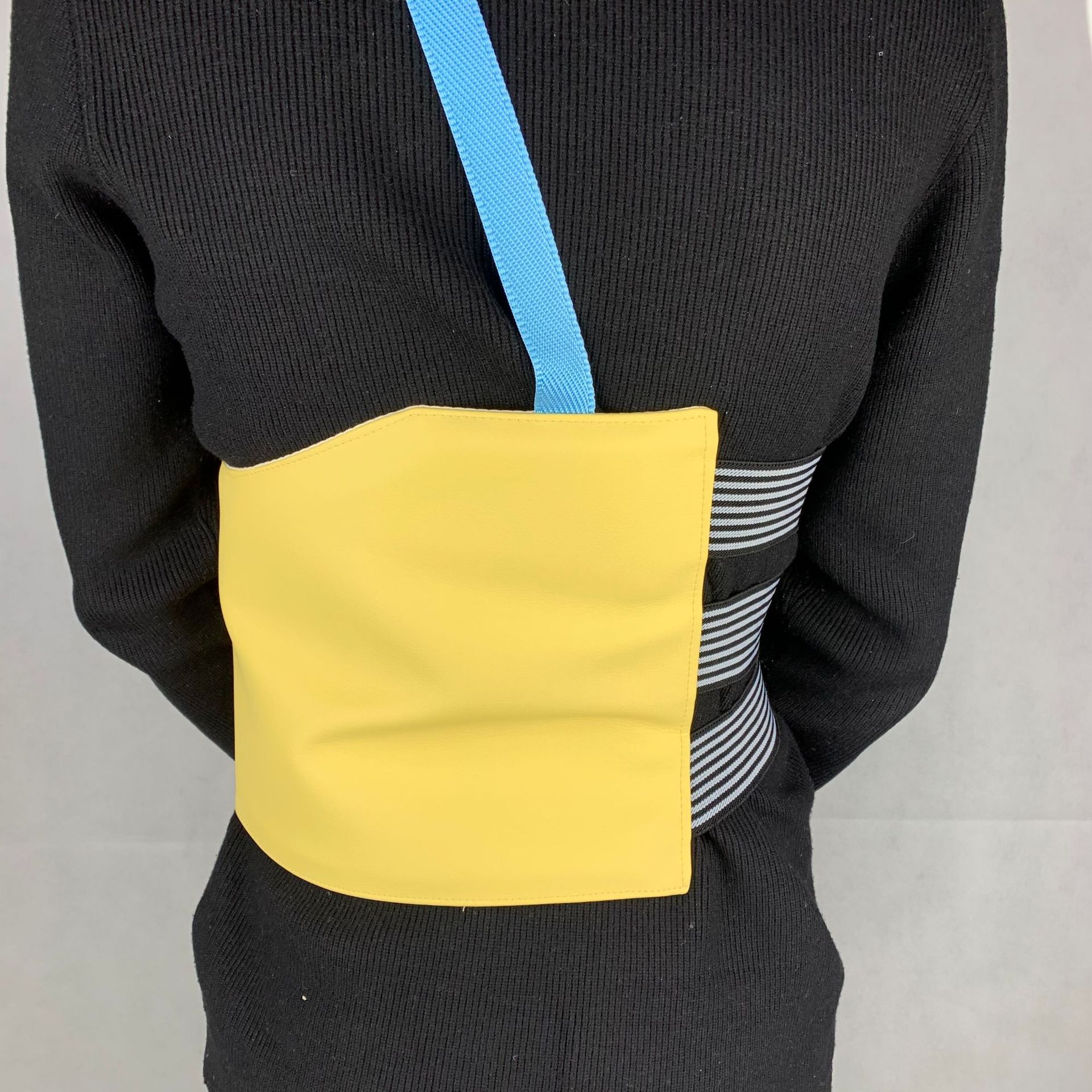 生产肋骨骨折固定带 肋骨固定带 肋骨带 肋骨骨折术后康复带