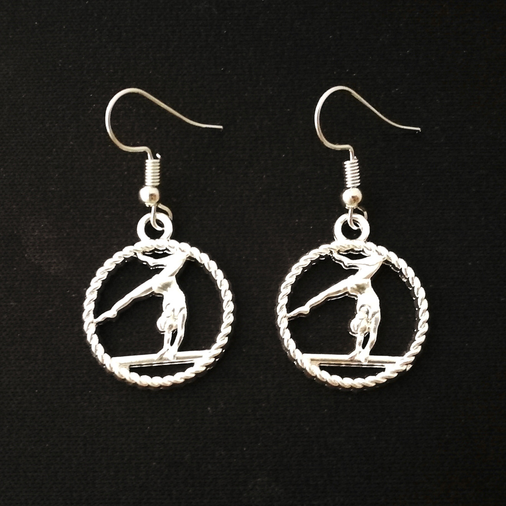 运动体操女孩gymnastics艺术体操锌合金吊坠耳环