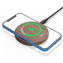 适用于iPhone木质磁吸无线充电器Magsafe快充15W苹果实木无线充