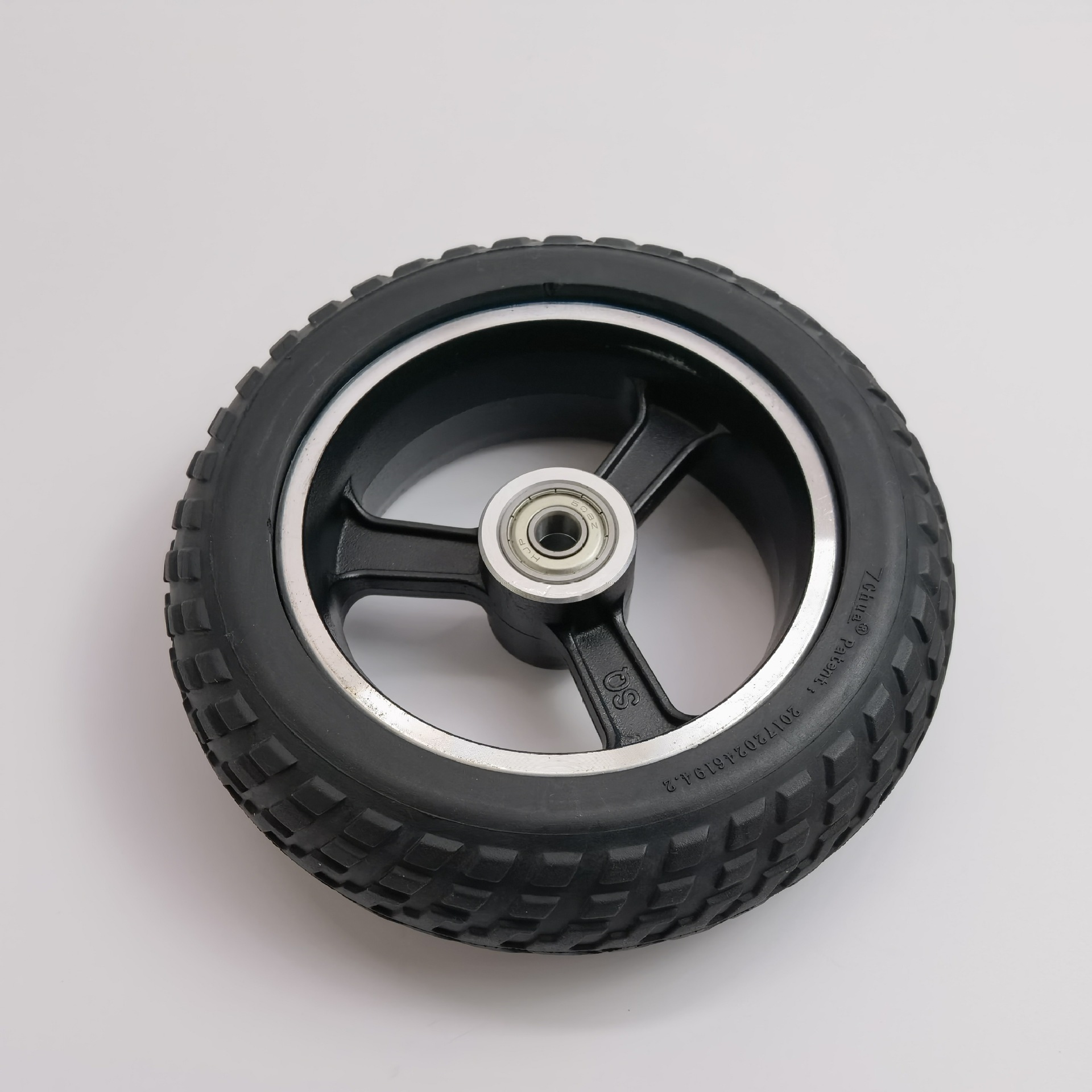 6寸电动滑板车后轮轮毂总成防爆实心胎后轮防刺穿轮胎铝合金轮毂