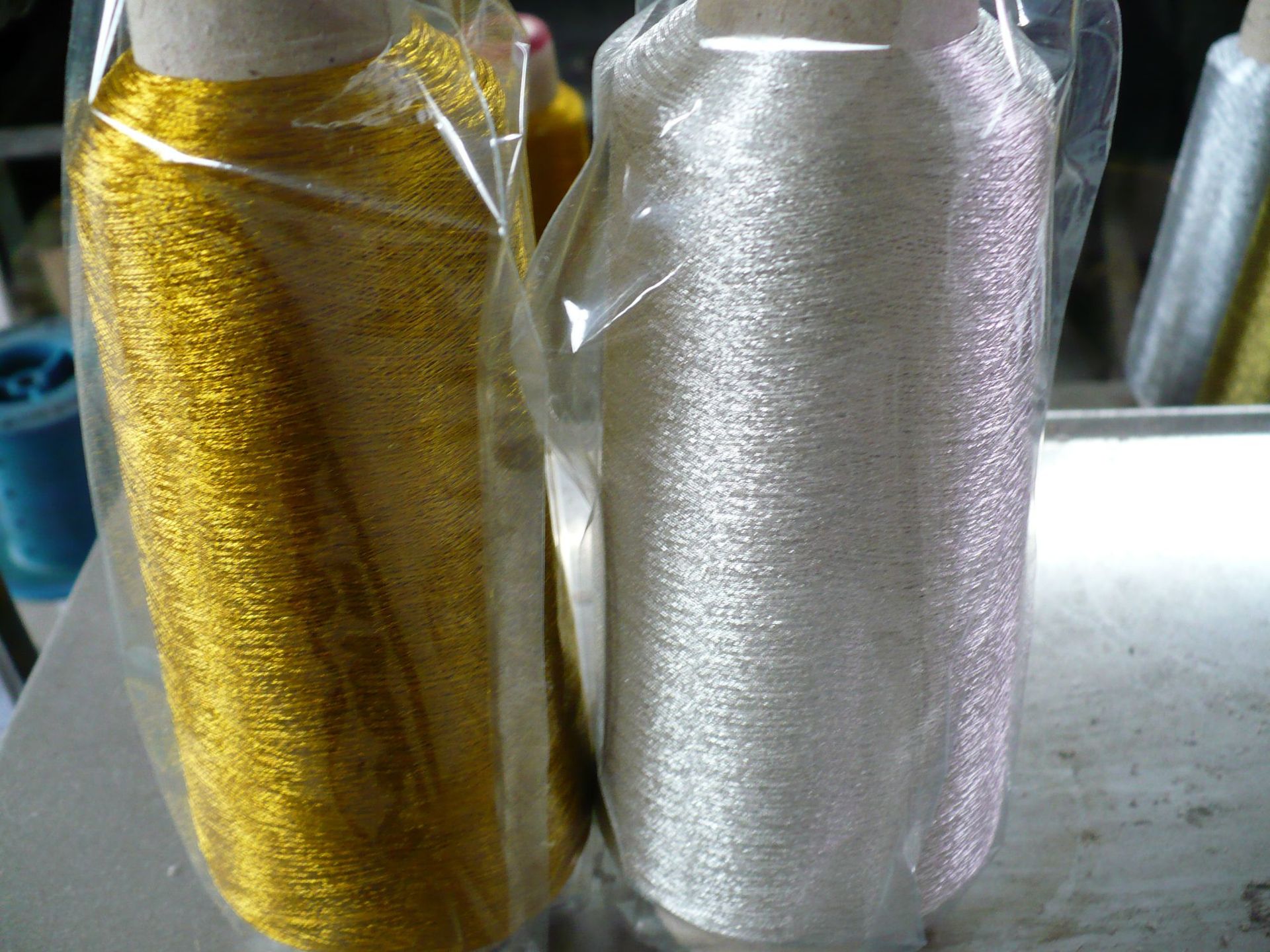 淡金葱纸金包银葱线针车布片车缝面料钩针银箔线针织时装内衣白丝