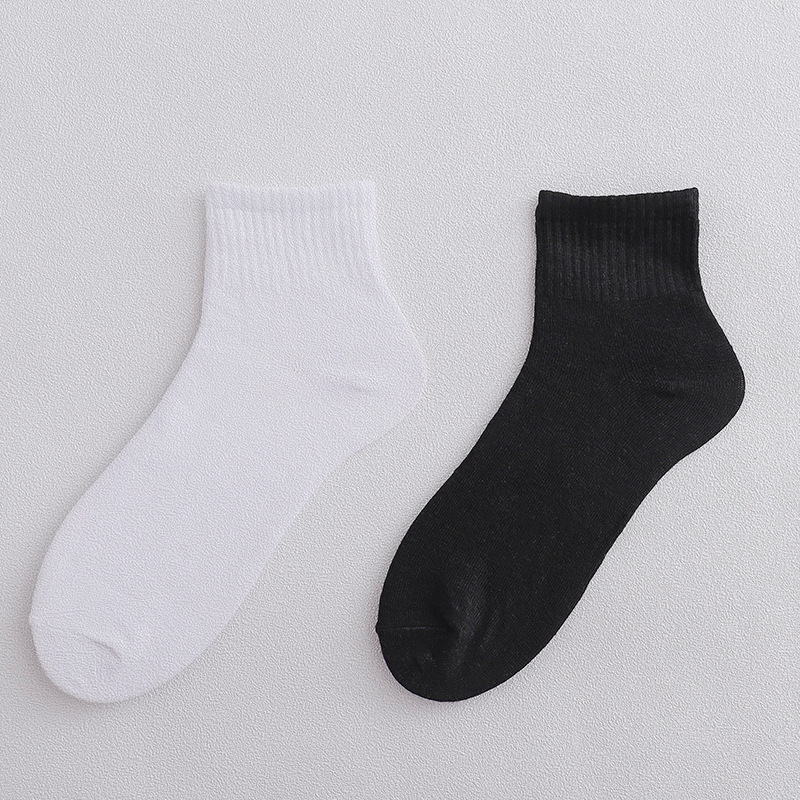 Autumn and Winter Men's Socks Stall Socks Wholesale Socks Men's Mid-Calf Athletic Socks Not Pure Cotton Socks Manufacturer One Piece Dropshipping