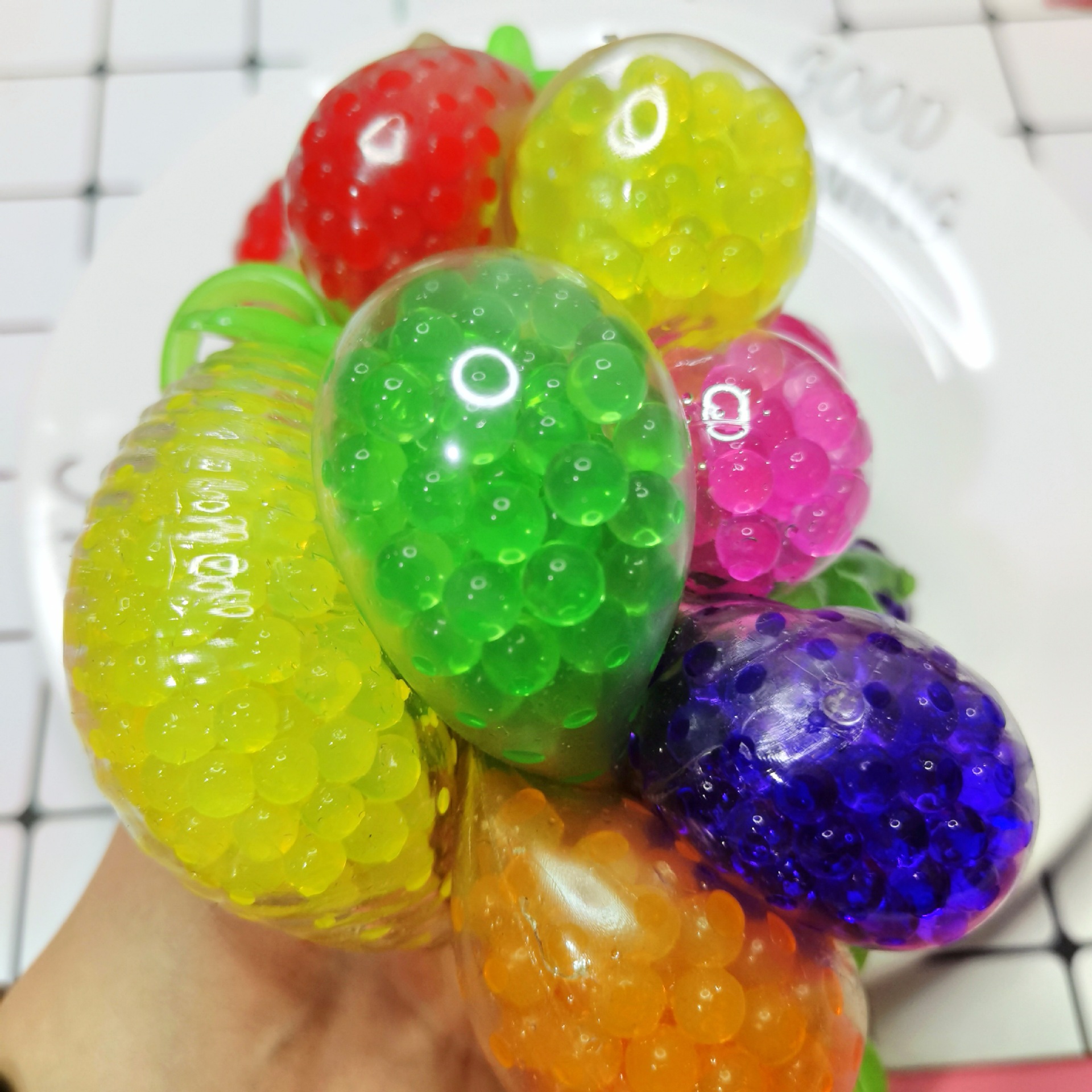 New Exotic Toy with Rope Fruit Vent Bead Ball Stress Ball Swing Strawberry Vent Ball Source Factory Wholesale
