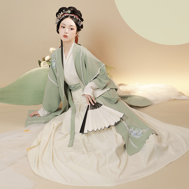 汉服秋冬装-汉服秋冬装厂家,品牌,图片,热帖-阿里巴巴