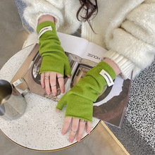 半指手套女秋冬季韩国字母标纯色羊毛针织露指可触屏学生分指手套