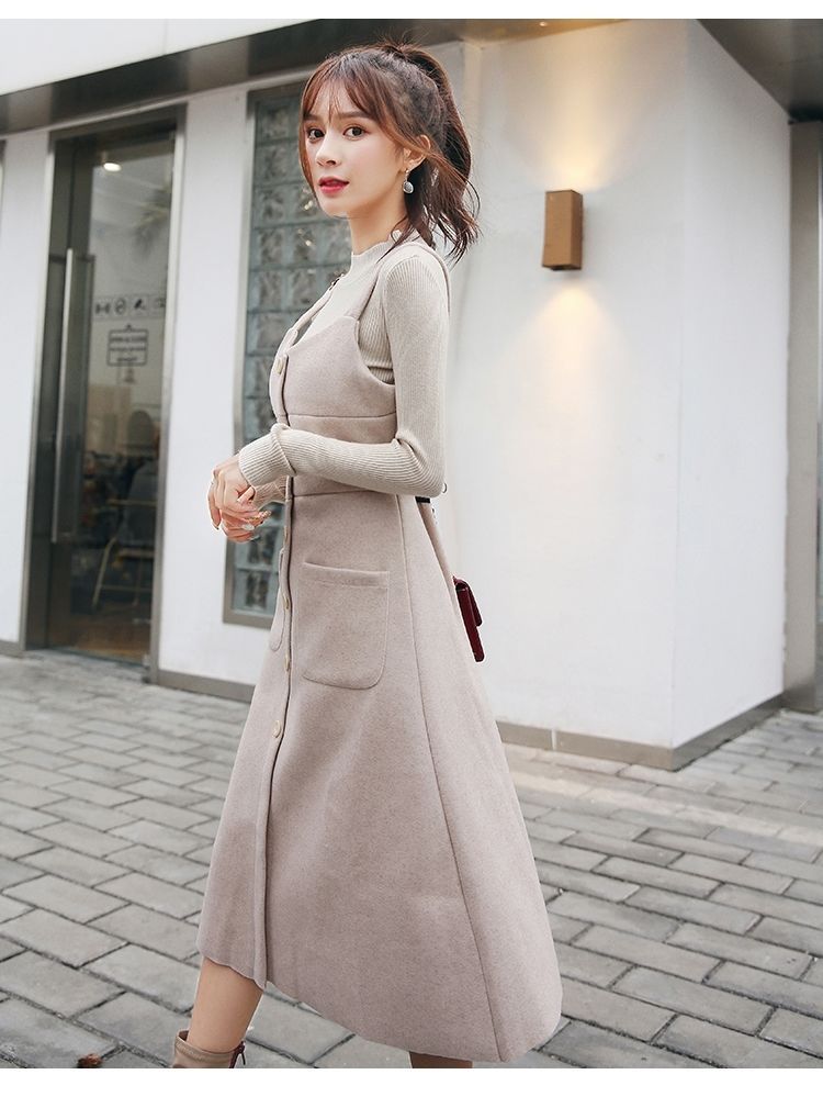 毛呢背带连衣裙女2020冬季新款韩版中长款修身背带裙