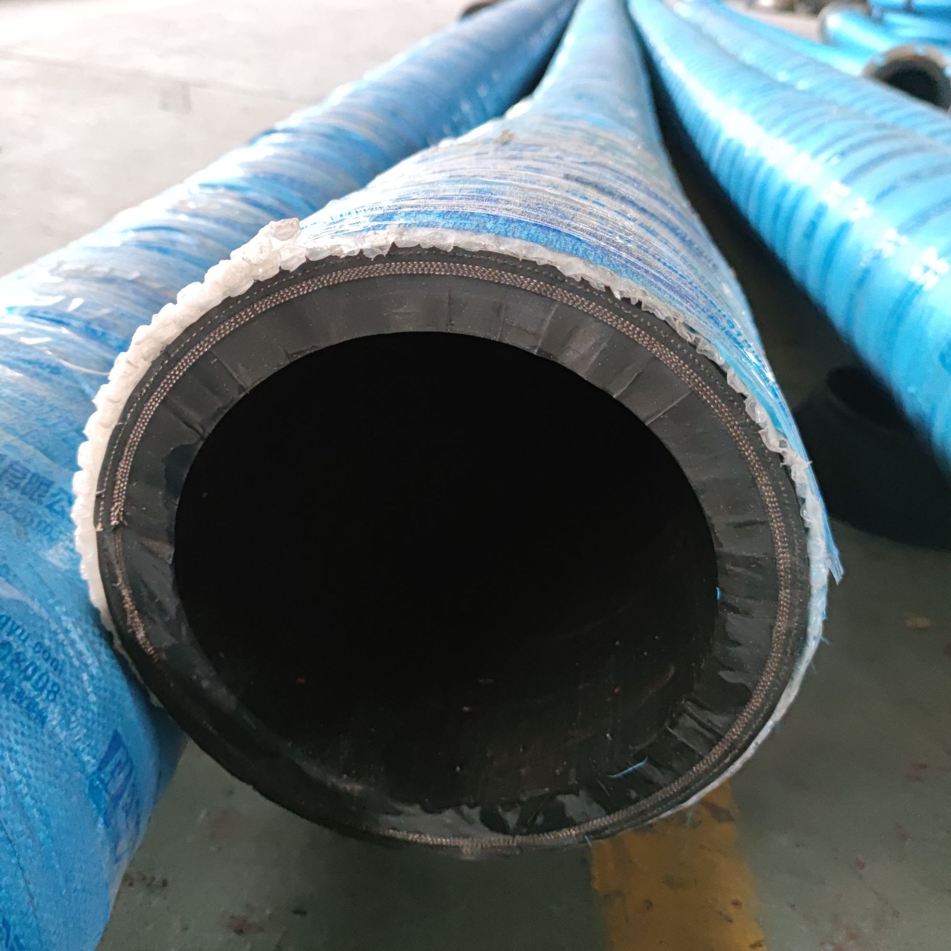 橡胶吸引管直销船用抽沙胶管砂浆泵法兰连接钢丝胶管抗压耐用