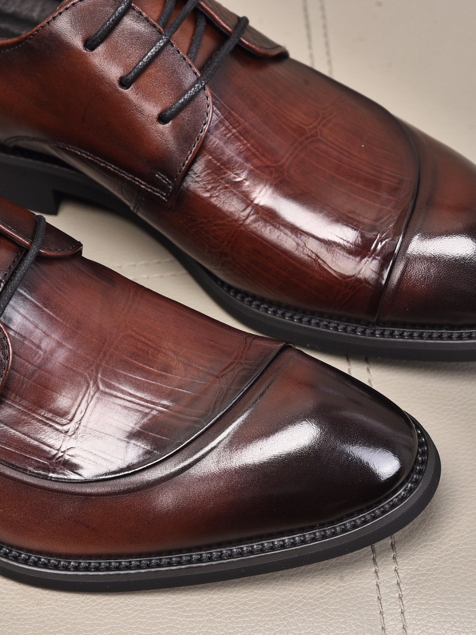 春秋欧版低帮棕色橡胶现货sgs正装超纤透气尖头皮鞋男鞋牛皮鞋面