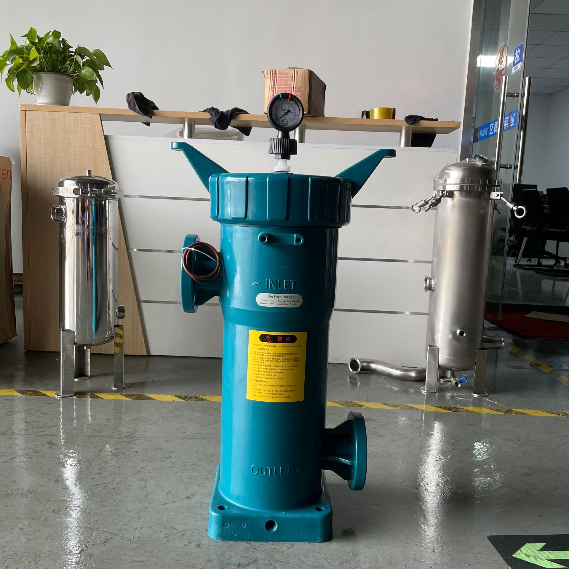 厂家热销 聚丙烯pp袋式过滤器 单芯多芯袋式过滤器 耐高温耐酸碱