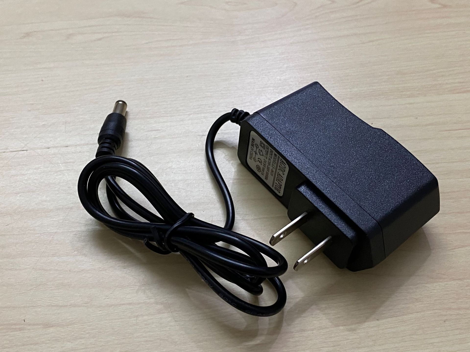 6v电源ac/dc adaptor电源适配器 6v变压器 6v 1a 稳压电源