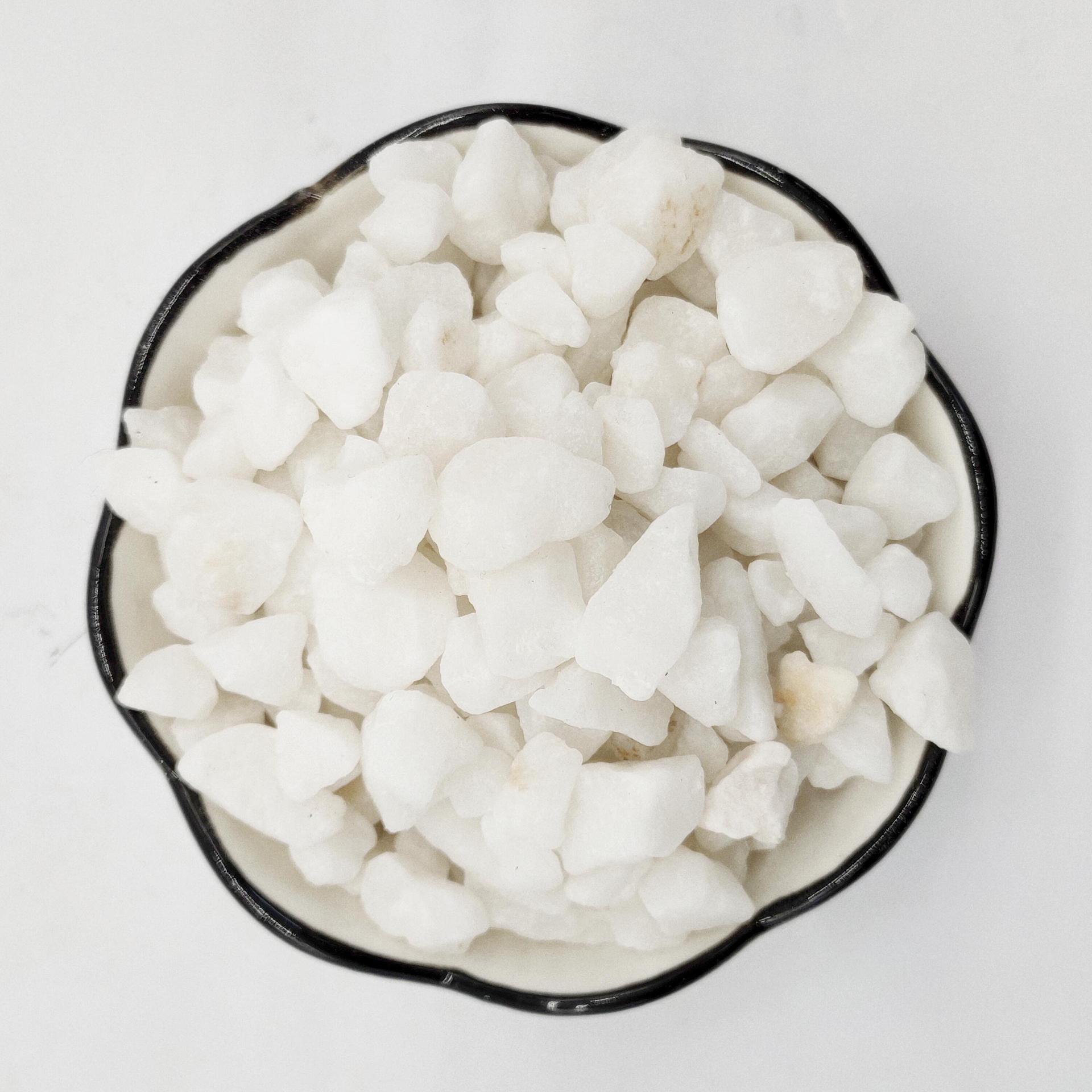 白色碎石8-12mm 白色石子铺路小石子庭院造景白色机制小白石子