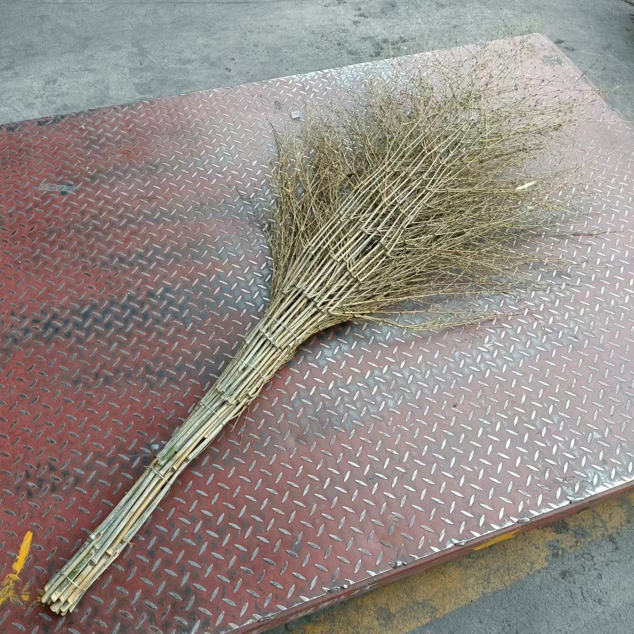 户外大扫把环卫扫帚扫马路庭院小笤帚物业竹扫把园林无叶老枝扫把