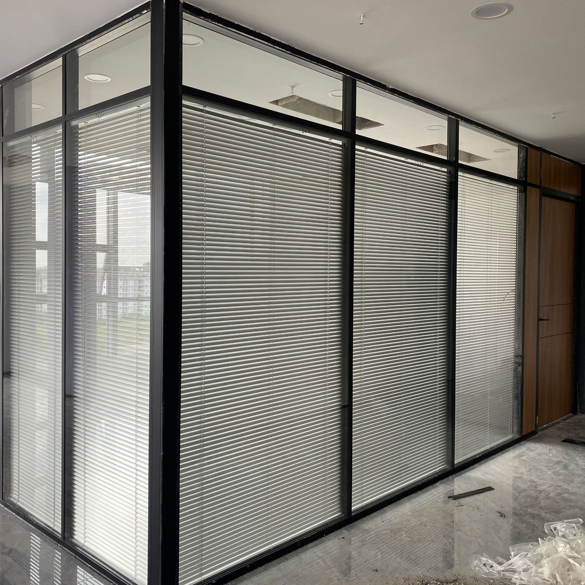 办公室玻璃隔断铝合金钢化玻璃隔墙百叶帘办公隔间双层玻璃高隔断