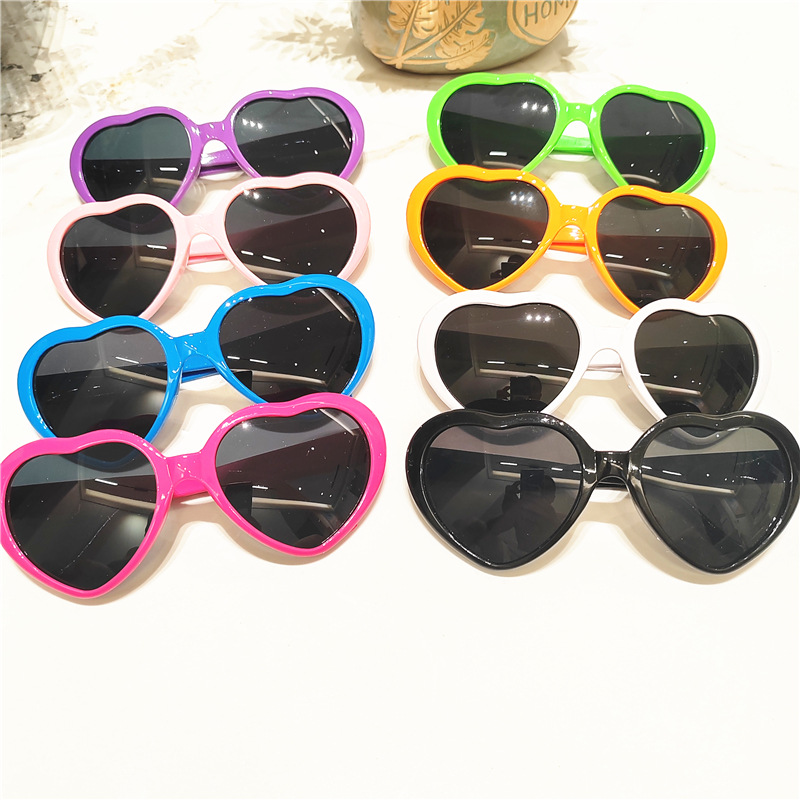 Factory Direct Sales Love Women's Sunglasses Fashion Peach Heart Sun Glasses Sunglasses European and American Tiktok Same Style