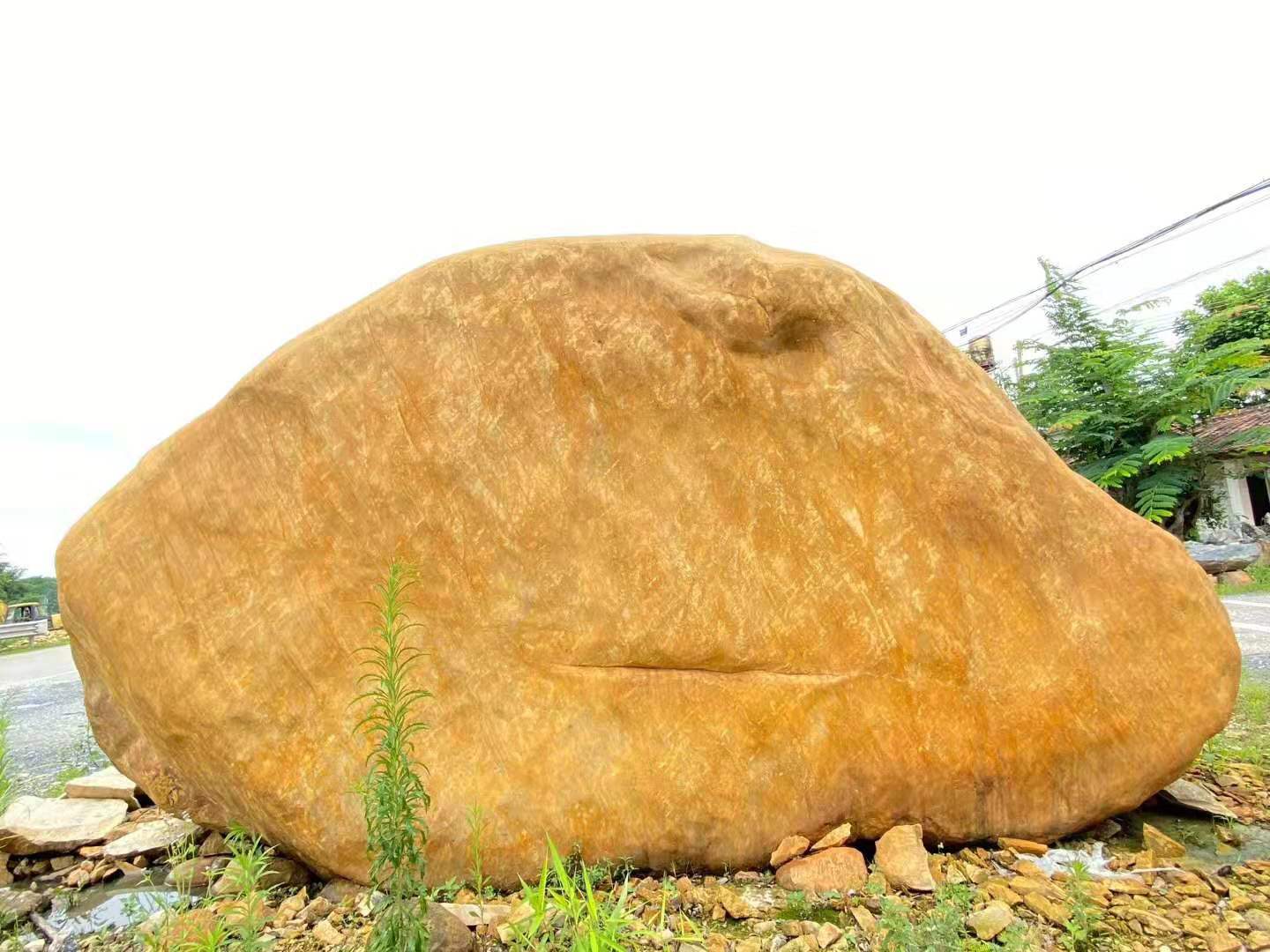 汕尾黄蜡石市场价大石头刻字陆丰黄蜡石多少钱一吨大型景观石