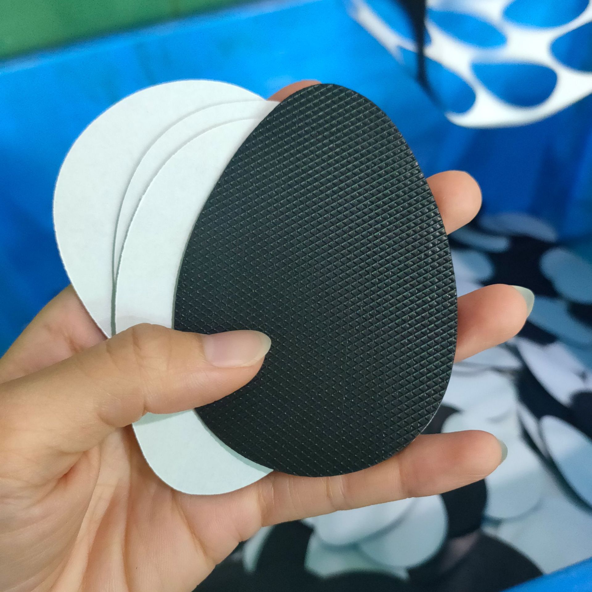 耐磨牛筋鞋底防滑贴 高跟鞋前掌防滑垫 鞋底止滑垫 格纹橡胶鞋垫