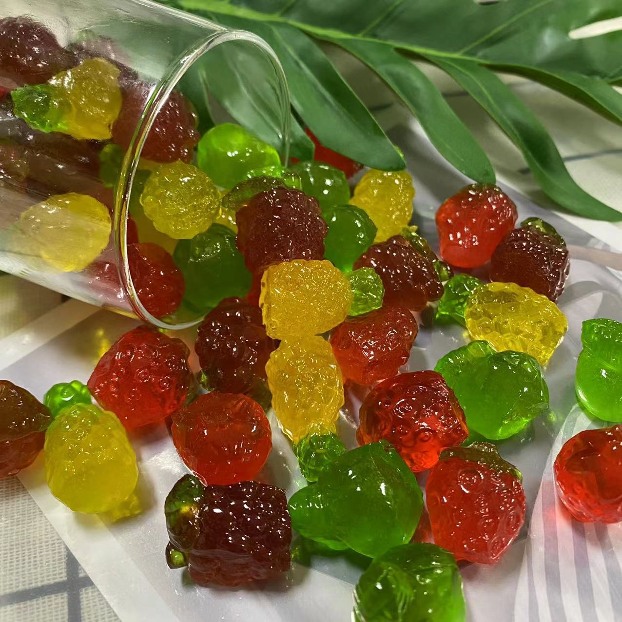 散装批发喜多多立体混合水果/葡萄味/菠萝味/苹果味/草莓味橡皮糖