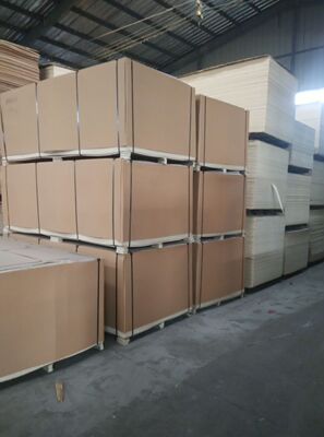 15mm黑覆膜板 建筑模板 厂家直销 建筑黑模板 工程专用建筑覆膜板