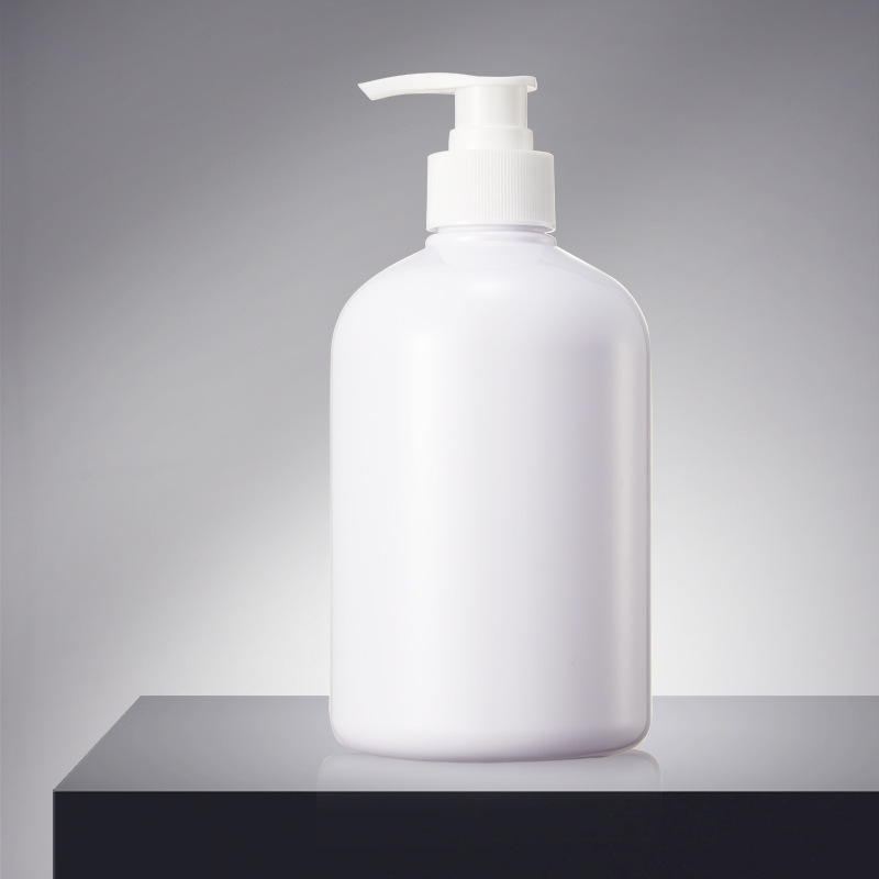 厂家货源白色pet圆肩矮胖洗发水瓶子酒店沐浴露瓶大容量塑料瓶