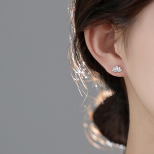 一念 s999纯银时尚轻奢荷花耳钉高级感设计感莲花耳环耳饰批发女