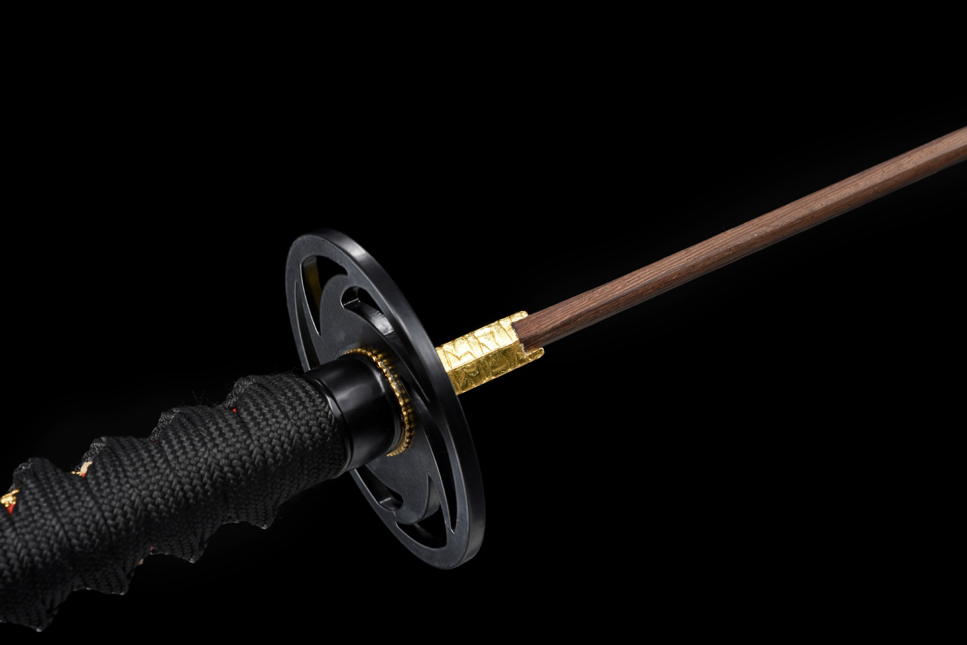 龙泉市刀剑花梨木动漫日本剑一体传统冷兵器影视刀cos长剑未开刃