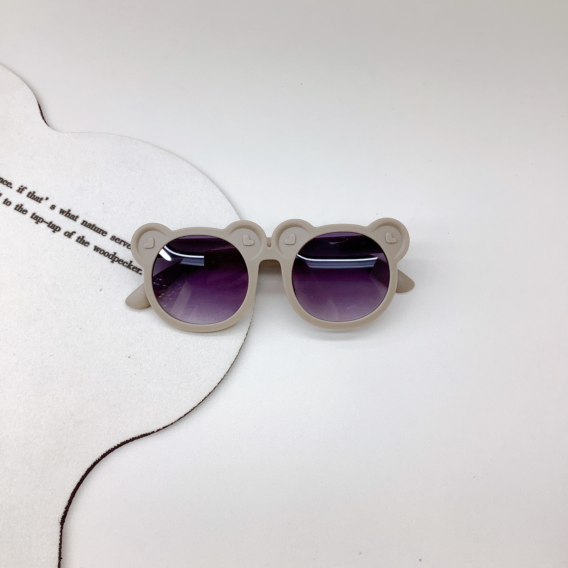 New Kids Sunglasses Love Bear Girls Sunglasses Cute UV Protection Sun Protection Wear Boys Glasses Fashion