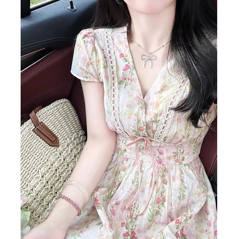 法式茶歇温柔甜美气质粉色碎花连衣裙女夏季新款收腰显瘦长裙子潮