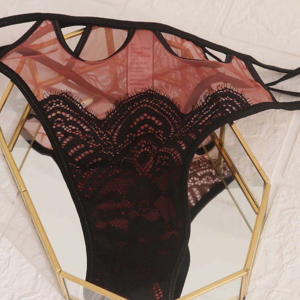 低腰镂空性感蕾丝内裤女网纱拼接裸感情趣三角内裤夜色装妩媚动人