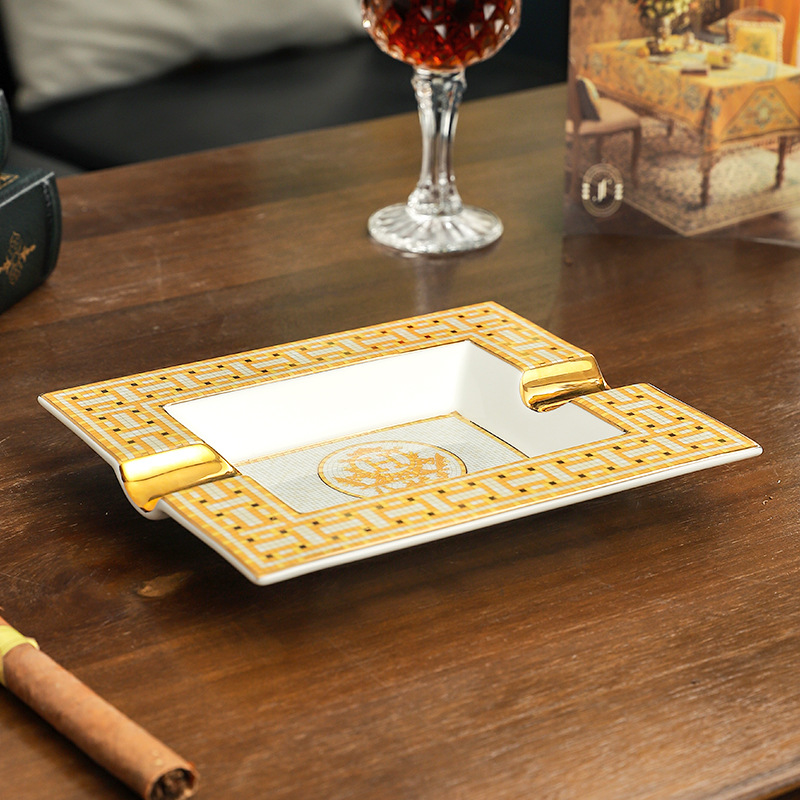 Square Ashtray European-Style Creative Light Luxury Home Living Room Large Ashtray Ceramic Golden Mosaic Ashtray