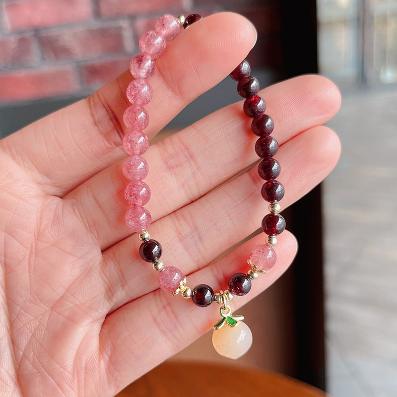 天然石榴石草莓晶手链女盐源玛瑙水蜜桃吊坠粉色水晶手链手环批发