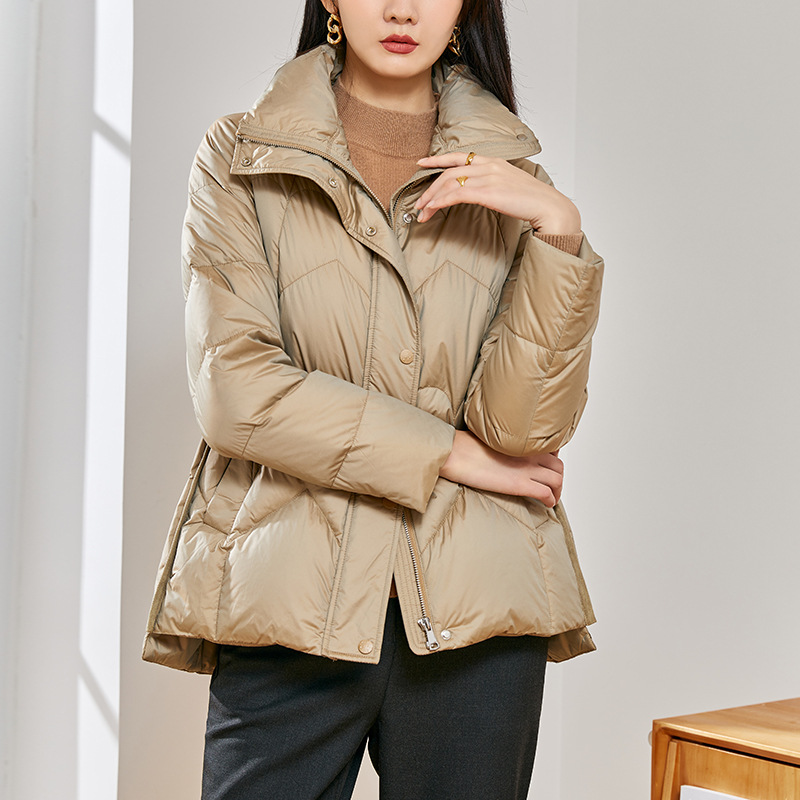 90 White Goose down Lapel down Jacket 2023 Short Windproof down Jacket Loose Temperament down Jacket for Women Wholesale