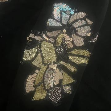 时尚男女服饰多规格亮片刺绣服装辅料 婚纱礼服珠片绣花厂家-阿里巴巴