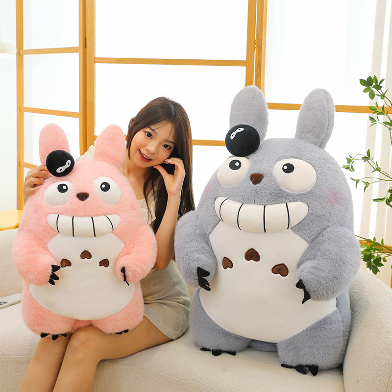 新款煤球龙猫毛绒玩具龙猫玩偶抱枕儿童安抚陪睡娃娃萌宠车载公仔