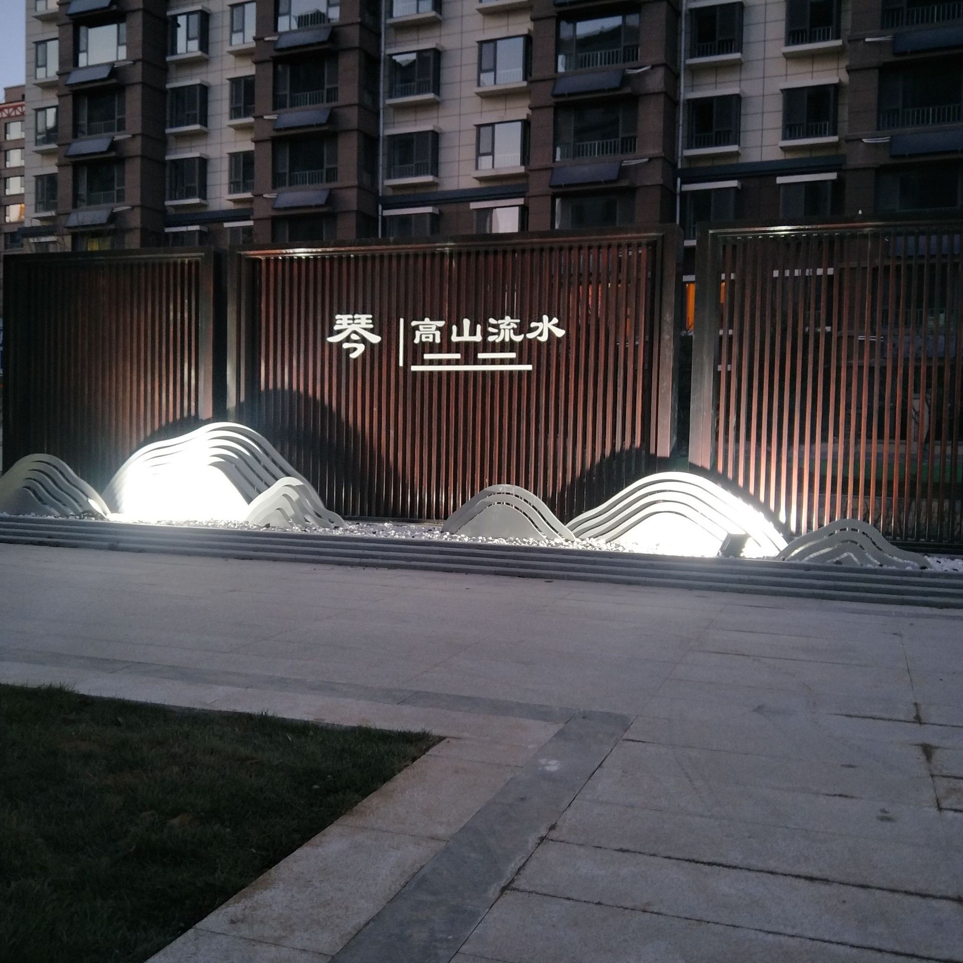 南京不锈钢雕塑-南京不锈钢雕塑厂家,品牌,图片,热帖-阿里巴巴